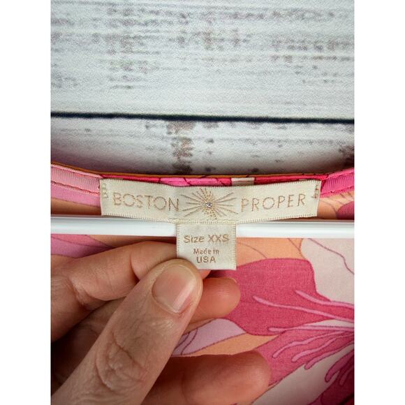 Boston Proper Slouchy Pink Floral Top Gathered Waist Mob Wive XXS Bright Resort - Picture 2 of 7